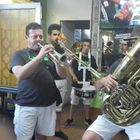 Hostal Escucha Escucha