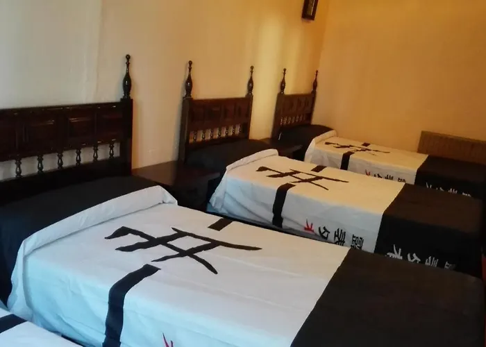 Hostal Escucha Gæstehus